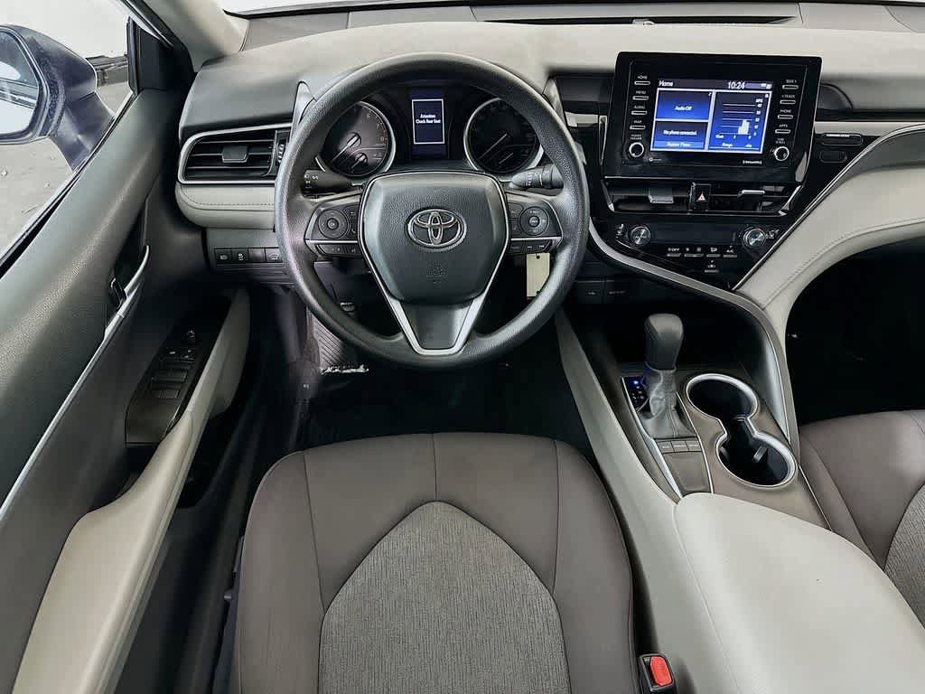 Used 2024 Toyota Camry LE FWD image 10