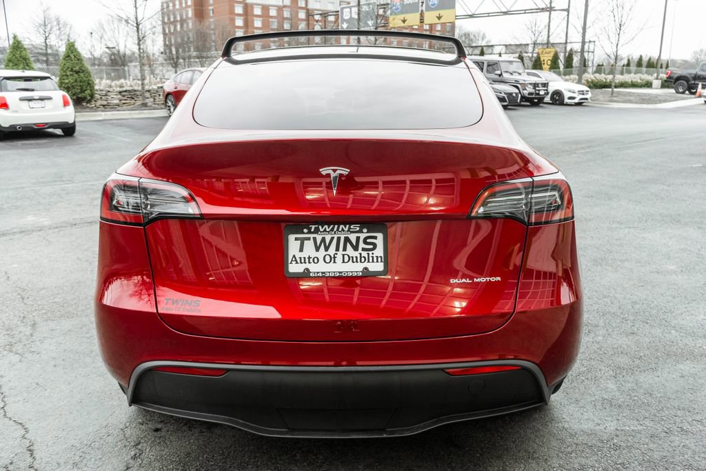 Used 2024 Tesla Model Y Long Range image 38