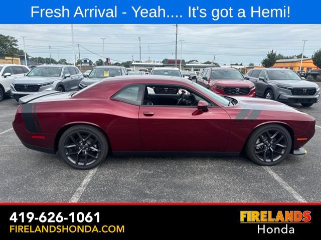 Used 2023 Dodge Challenger R/T w/ Blacktop Package RWD image 8
