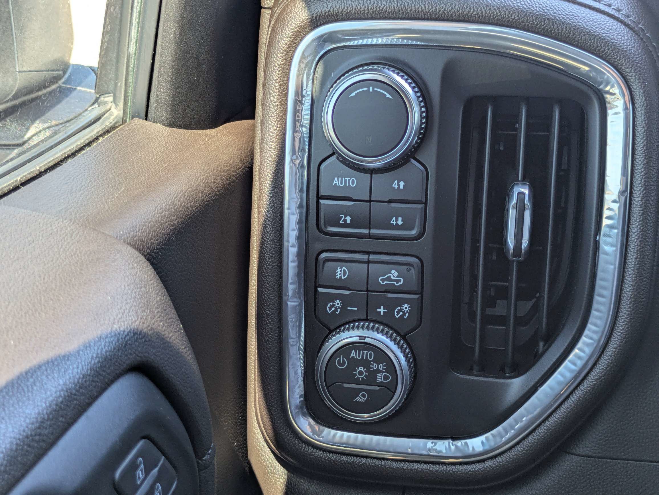 Used 2019 GMC Sierra 1500 Denali AWD/4WD image 38