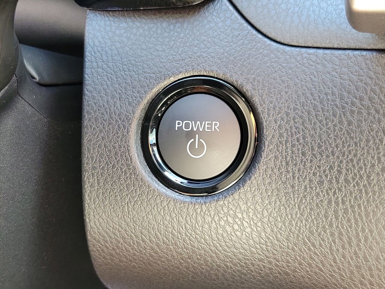 New 2026 Toyota Camry SE FWD image 30