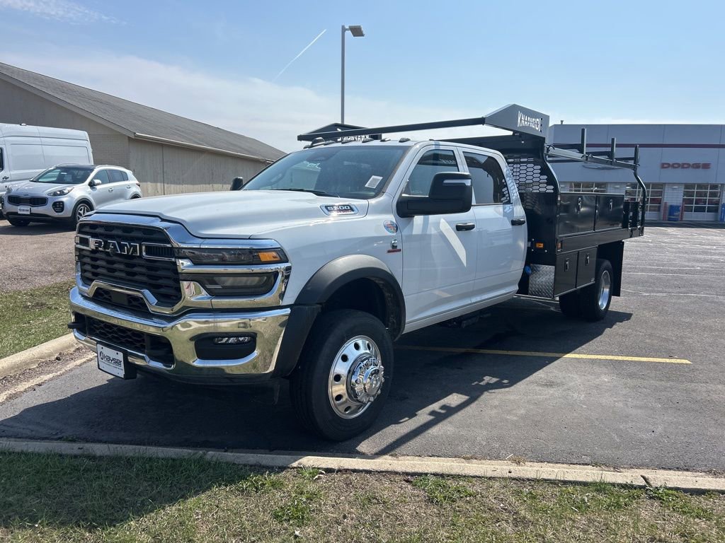 New 2026 RAM 5500 Tradesman AWD/4WD image 3