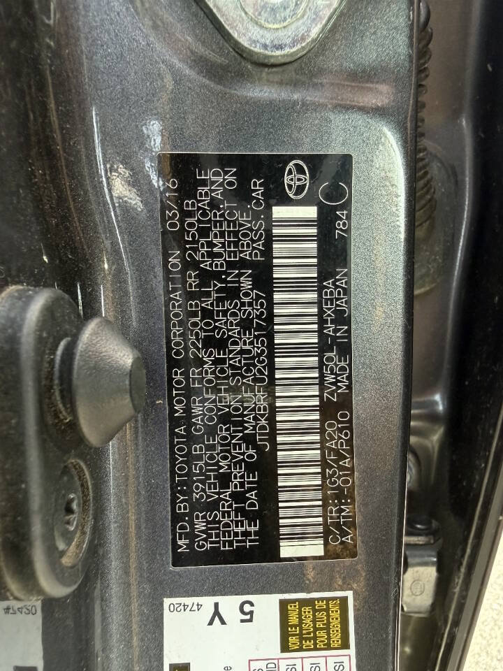 Used 2016 Toyota Prius Two FWD image 25