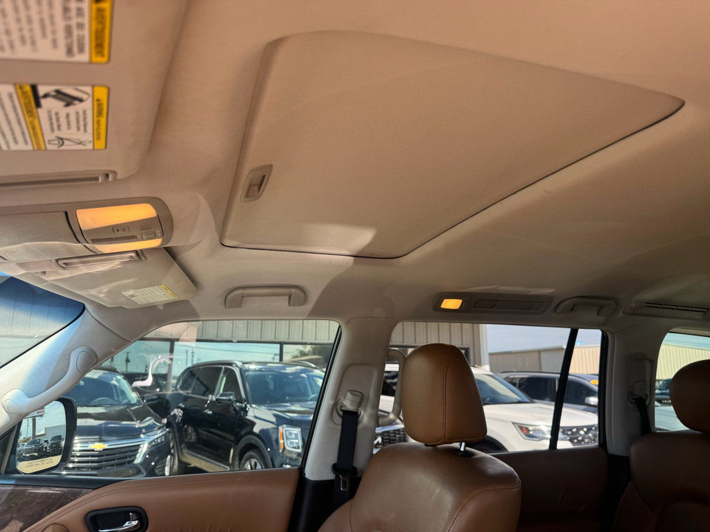 Used 2017 INFINITI QX80 Signature Edition RWD image 22