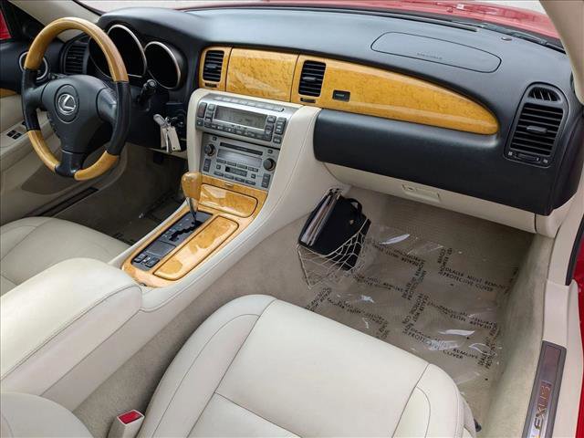 Used 2004 Lexus SC 430 Convertible RWD image 18