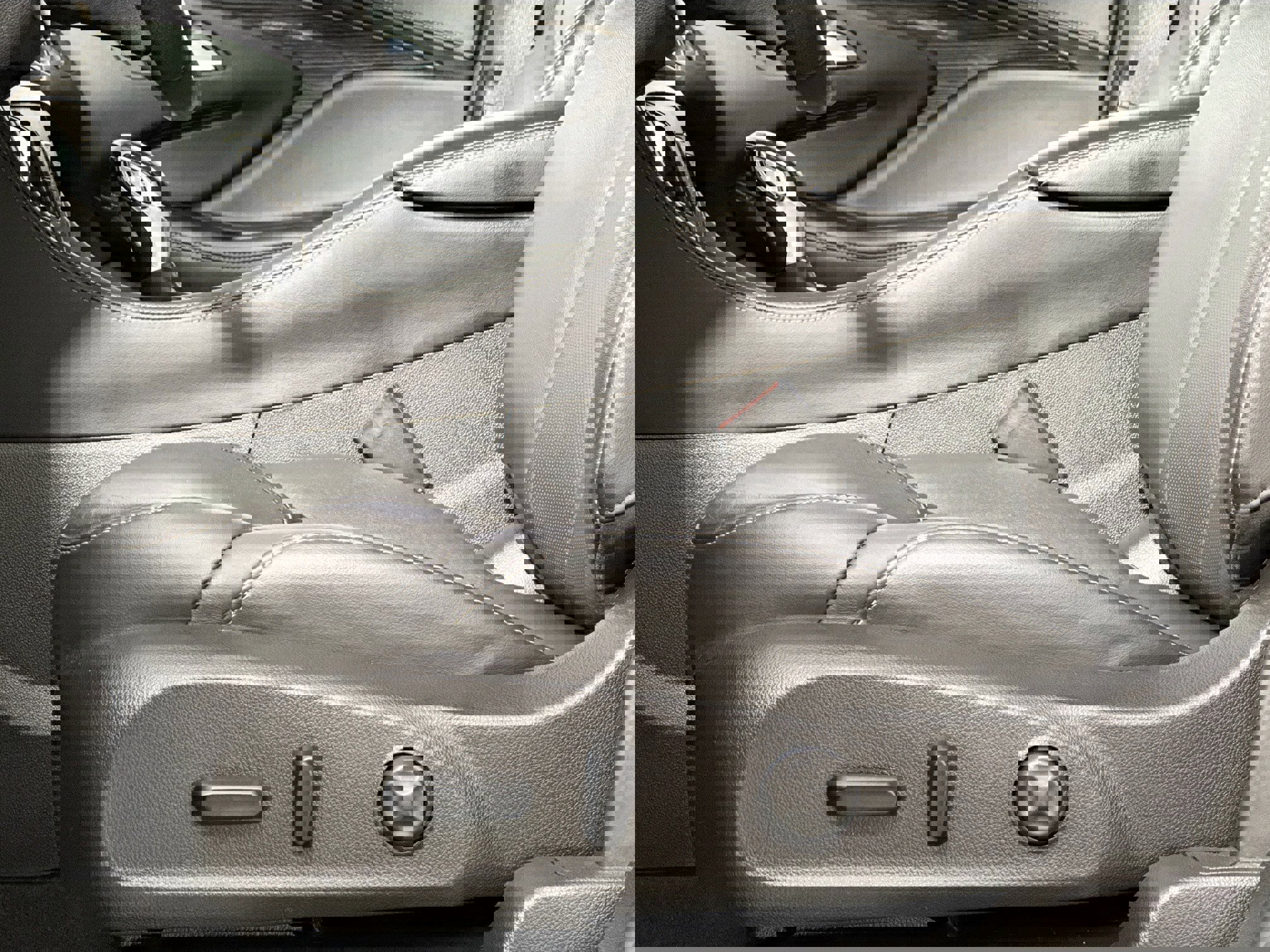 Used 2017 Buick Envision Essence image 21