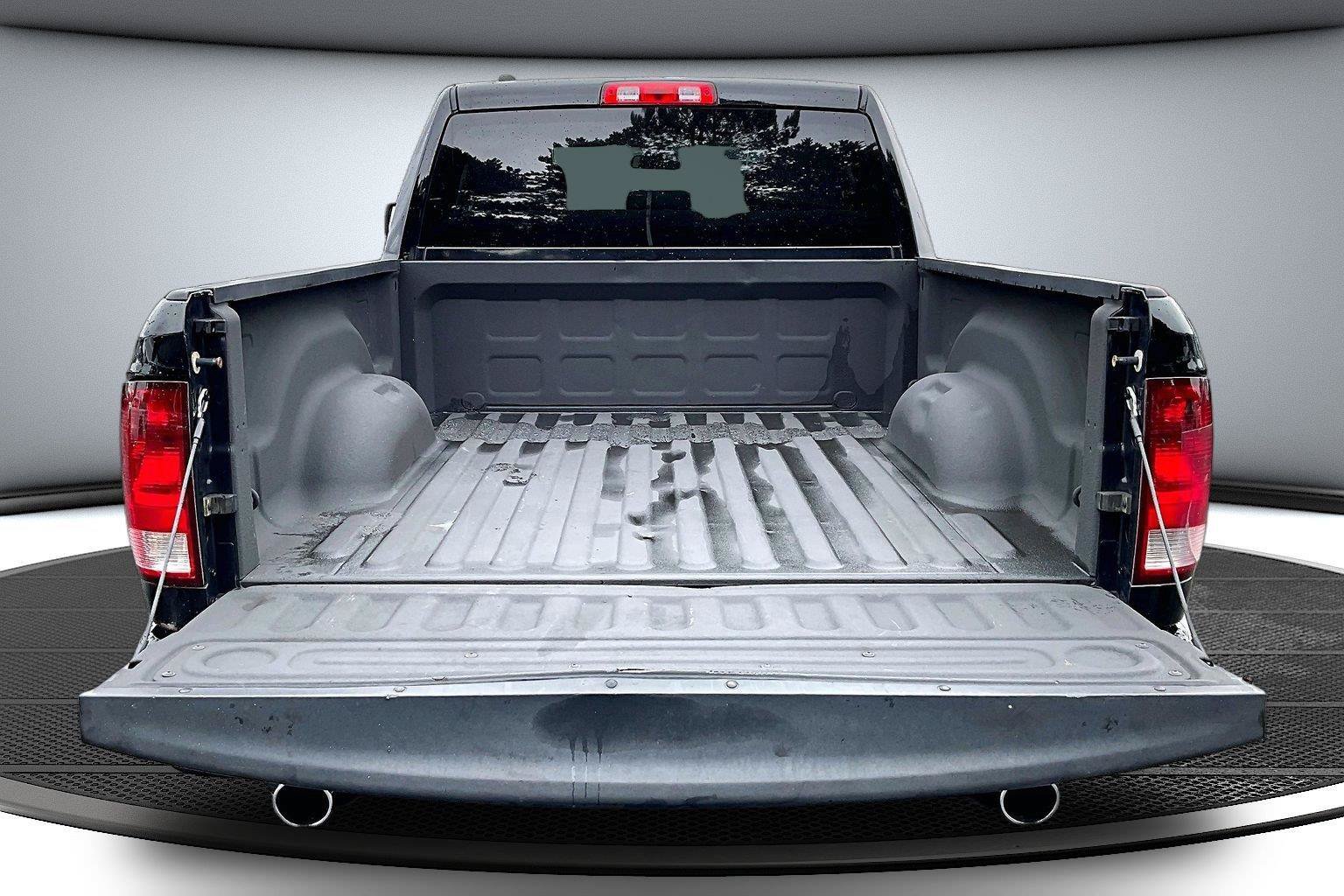 Used 2013 RAM 1500 Express AWD/4WD image 8