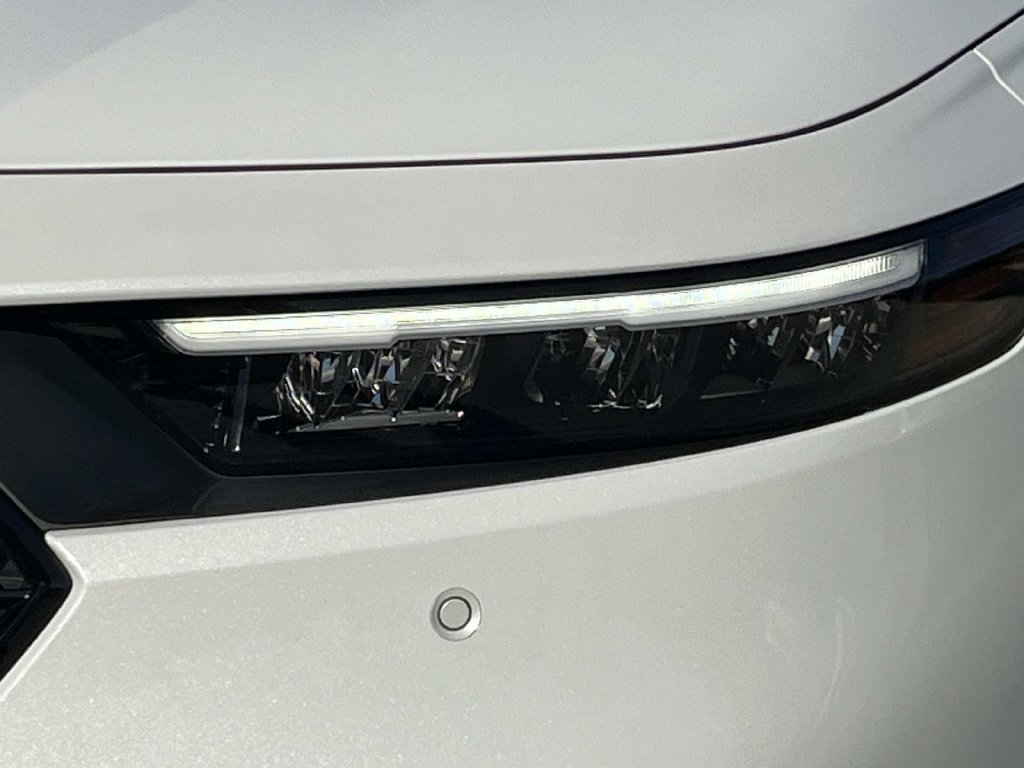 Used 2024 Honda Accord EX-L image 9