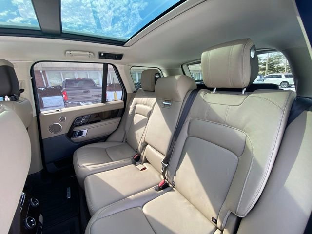Used 2022 Land Rover Range Rover Westminster Edition image 24