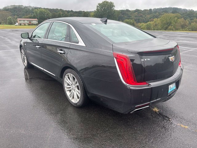Used 2018 Cadillac XTS Luxury FWD image 7