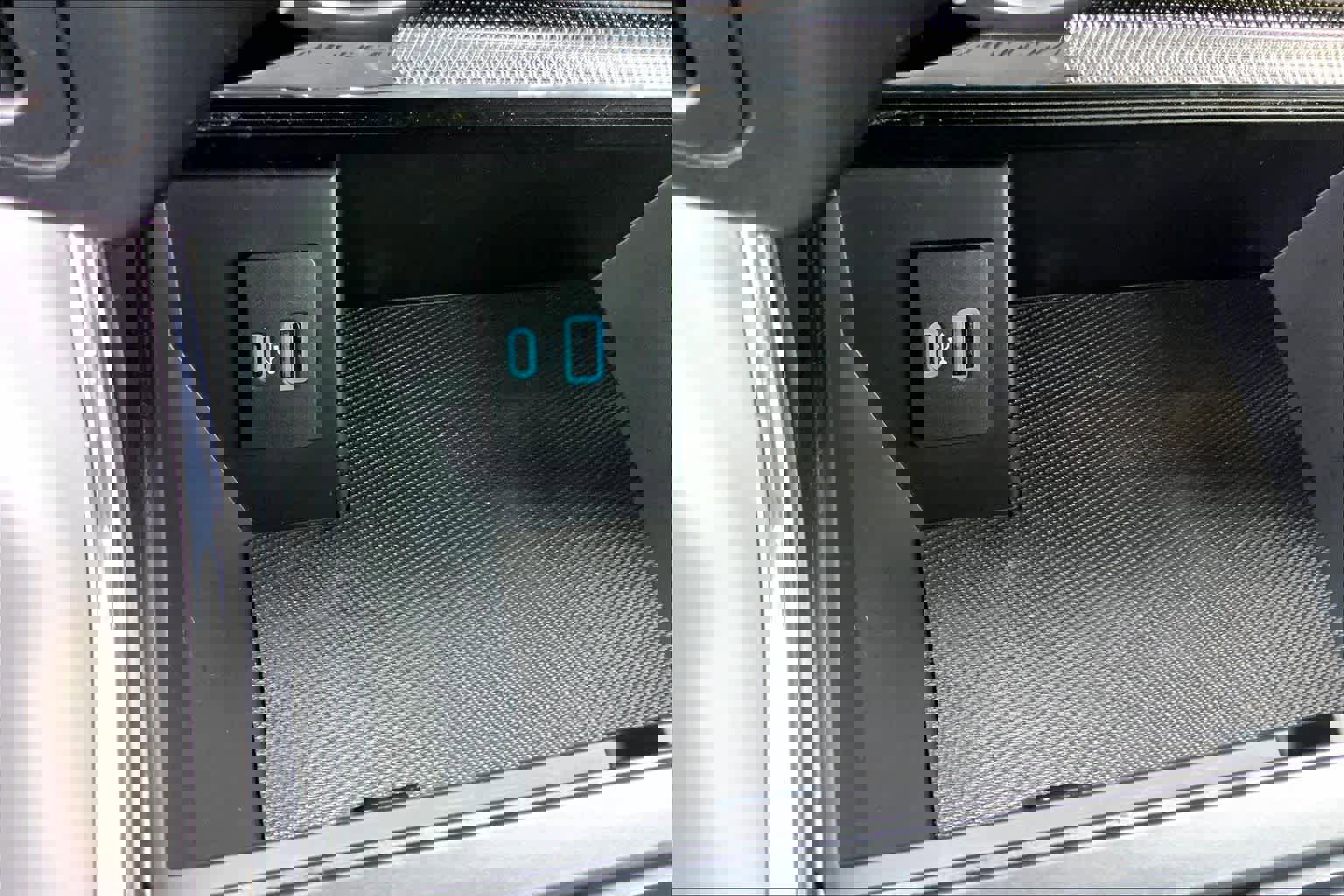 Certified 2024 Ford F150 Lariat w/ FX4 Off-Road Package image 32