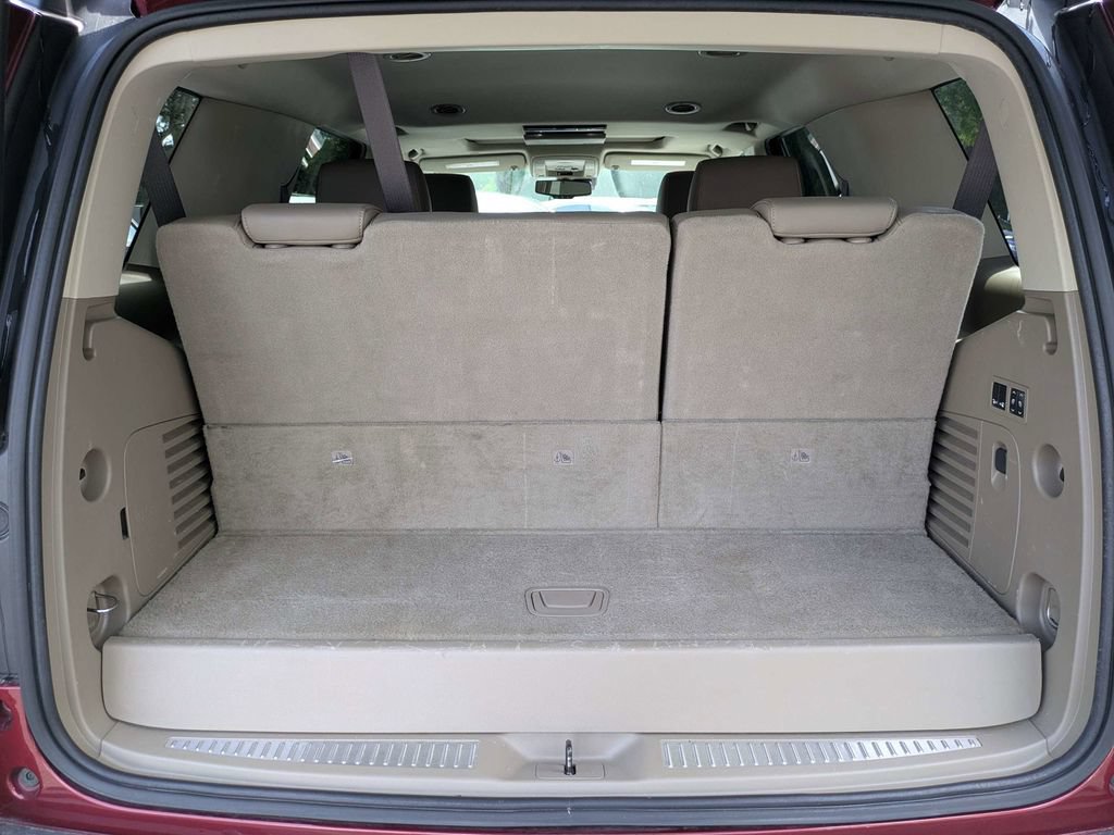 Used 2020 Chevrolet Tahoe Premier AWD/4WD image 13
