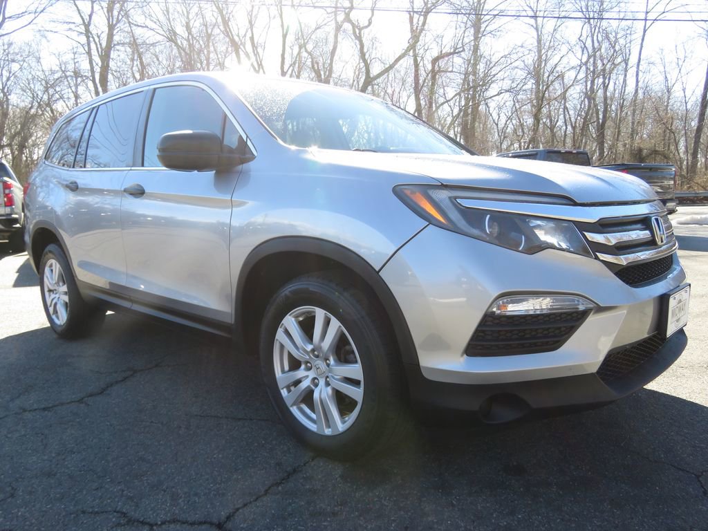 Used 2016 Honda Pilot LX image 3