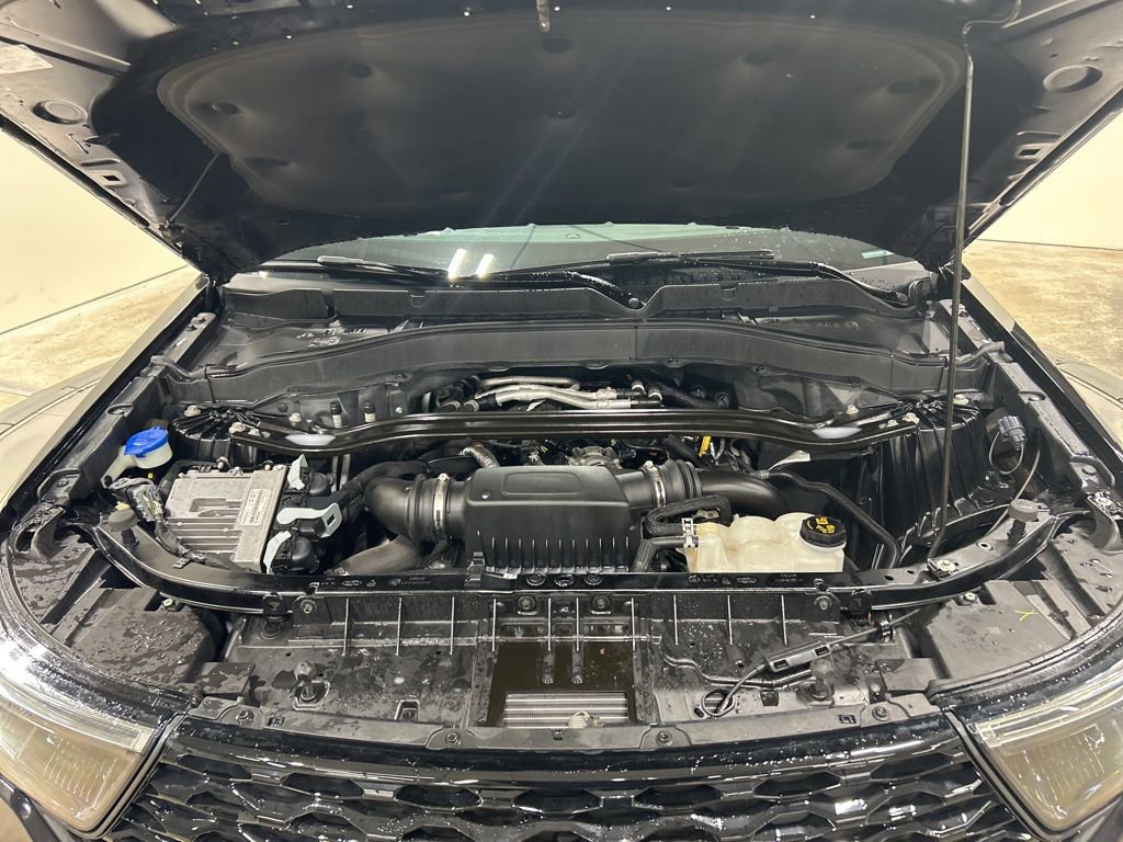 Used 2020 Ford Explorer ST w/ Premium Technology Package image 35