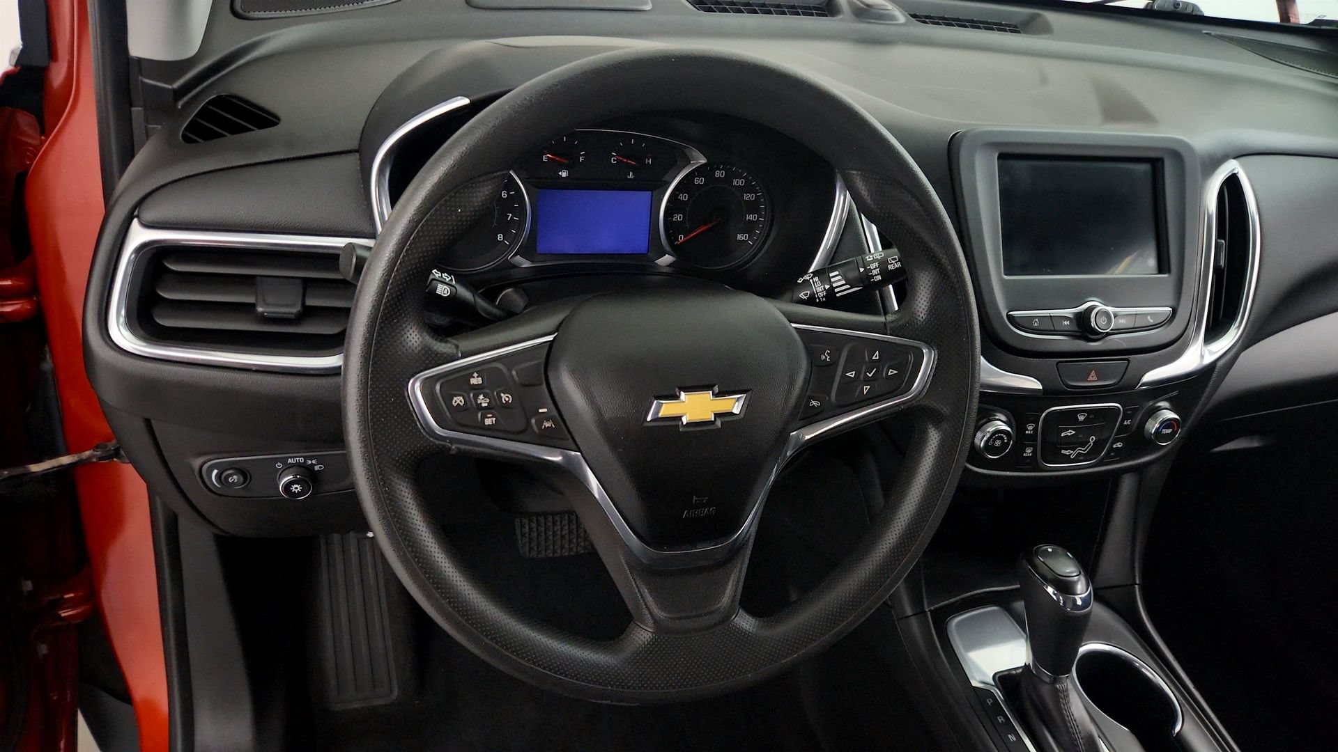 Used 2020 Chevrolet Equinox LT FWD image 18