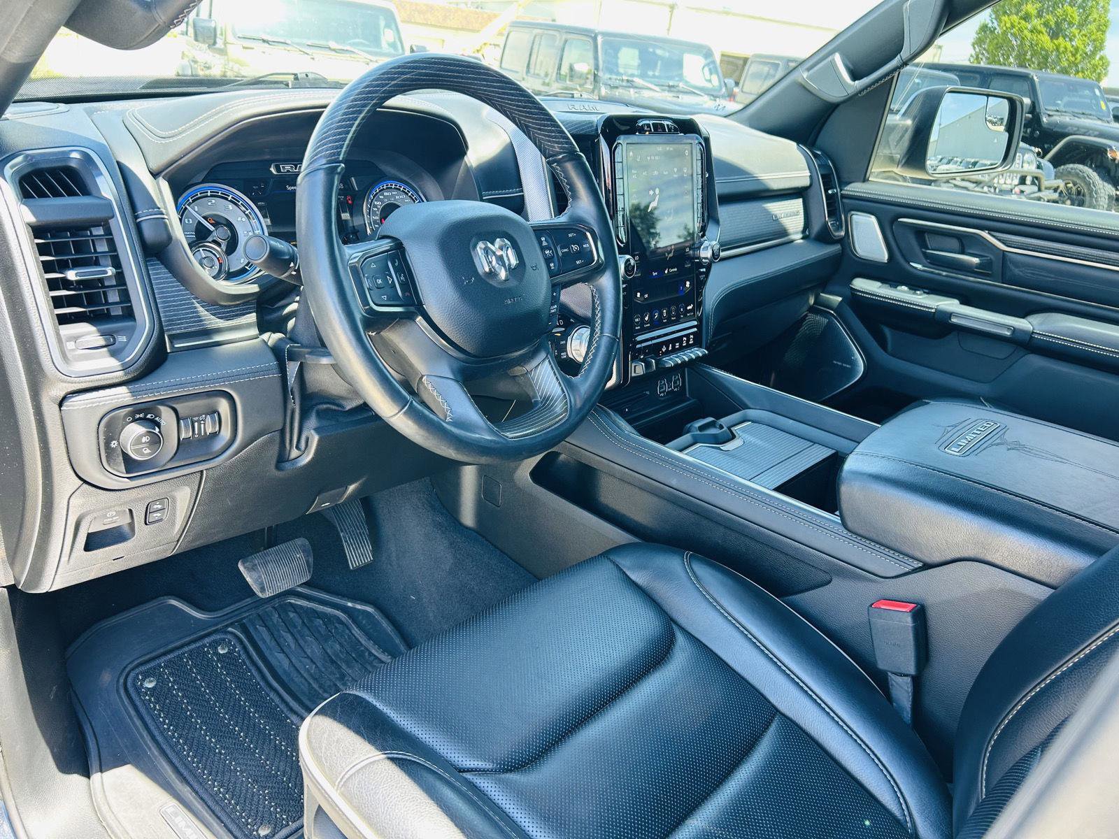 Used 2019 RAM 1500 Limited AWD/4WD image 16