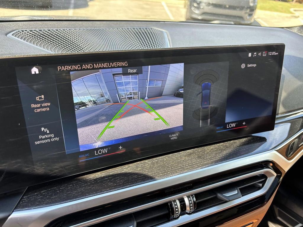 Certified 2023 BMW 330i xDrive Sedan w/ Premium Package image 21