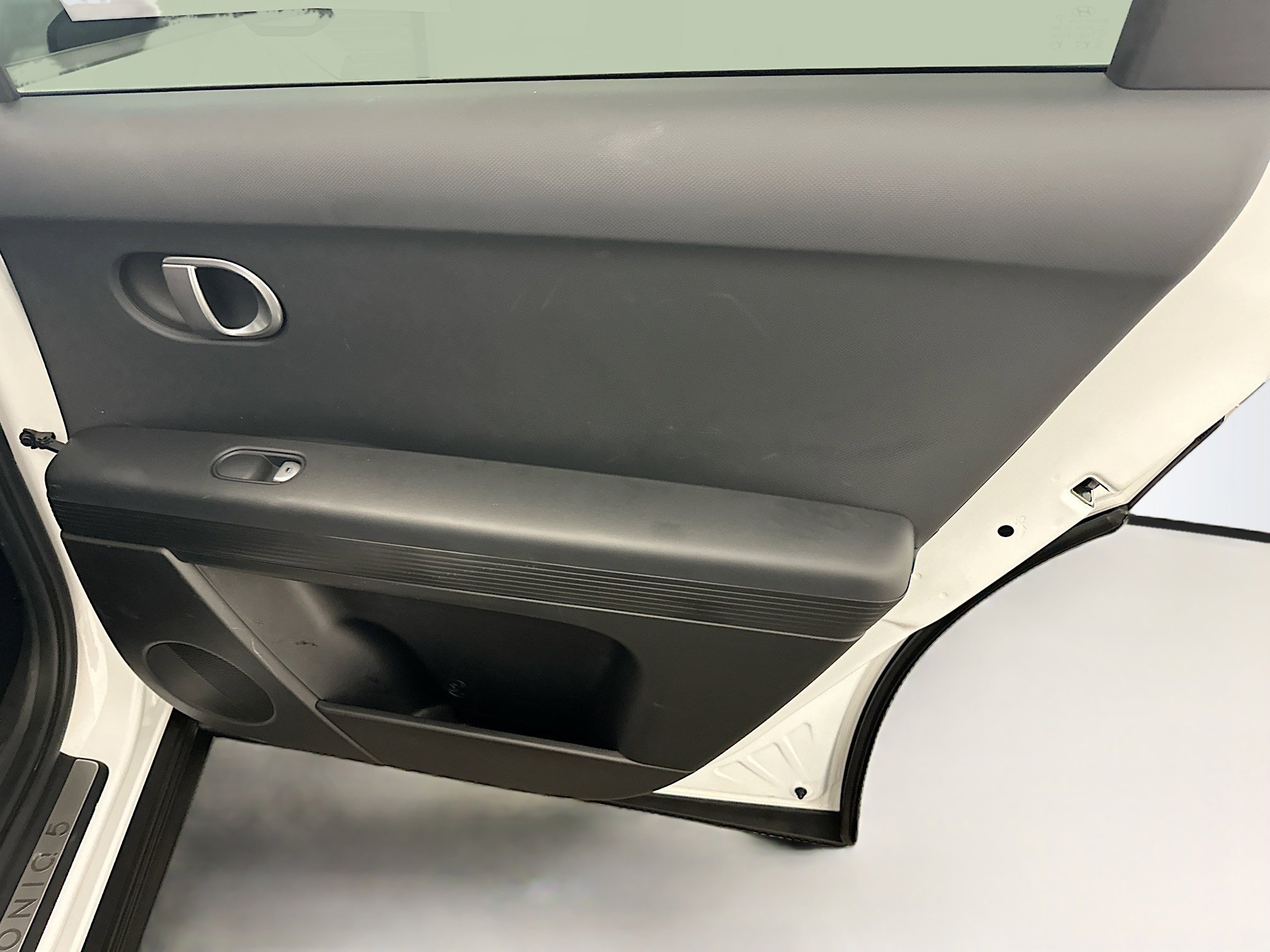 Used 2024 Hyundai Ioniq 5 SEL image 32