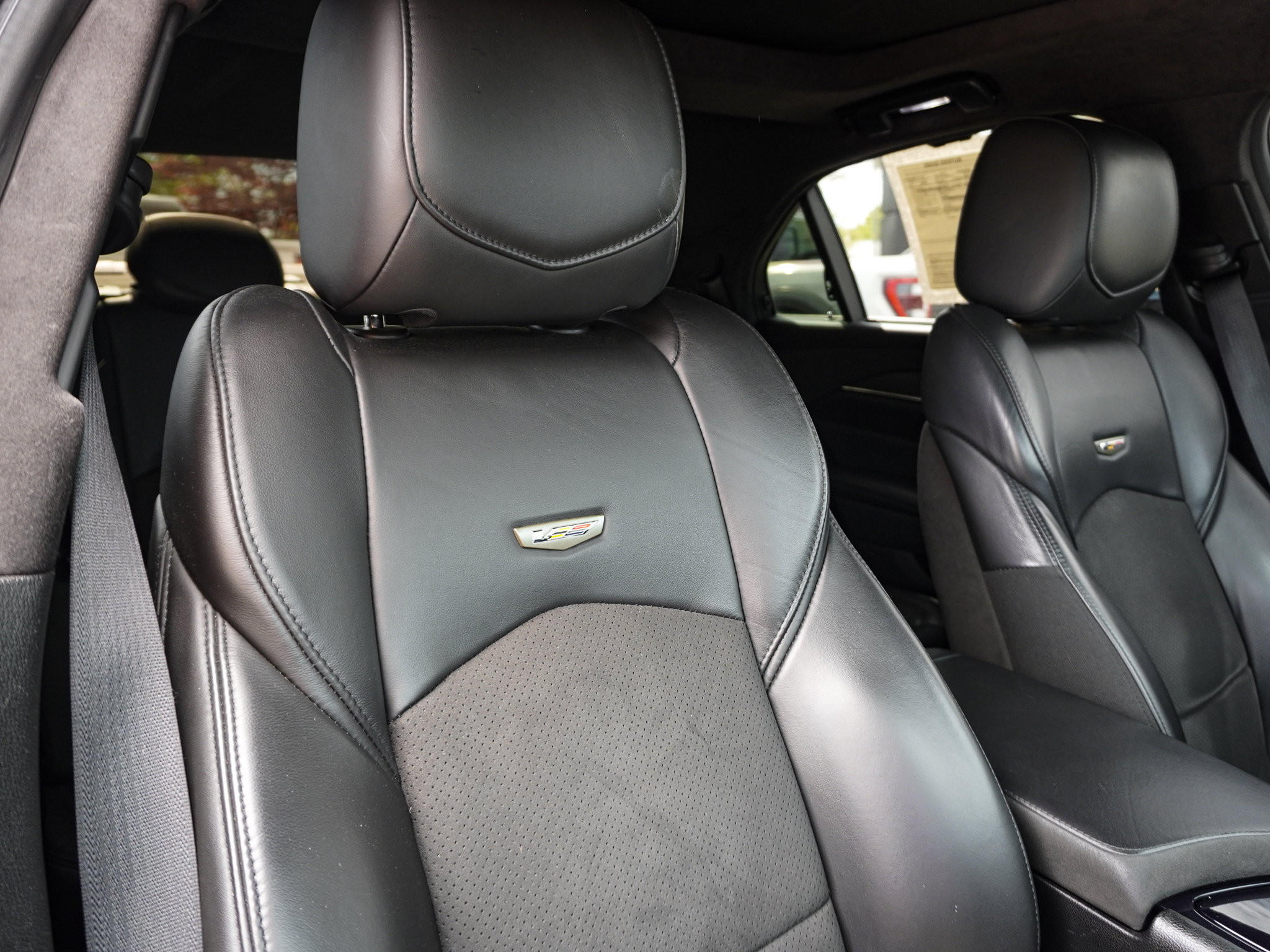 Used 2019 Cadillac CTS V w/ Carbon Fiber Package image 35