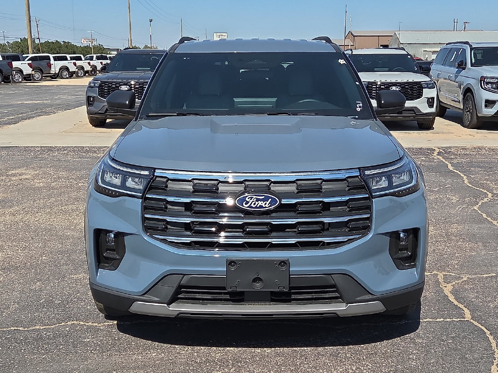 New 2027 Ford Explorer Active w/ Active Comfort Package RWD image 8