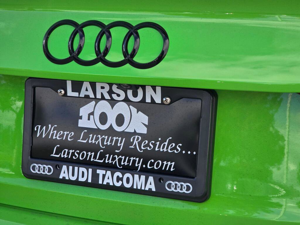 Used 2024 Audi RS 3 w/ Carbon Package AWD/4WD image 32