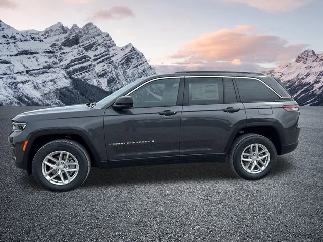 New 2026 Jeep Grand Cherokee Laredo X image 2