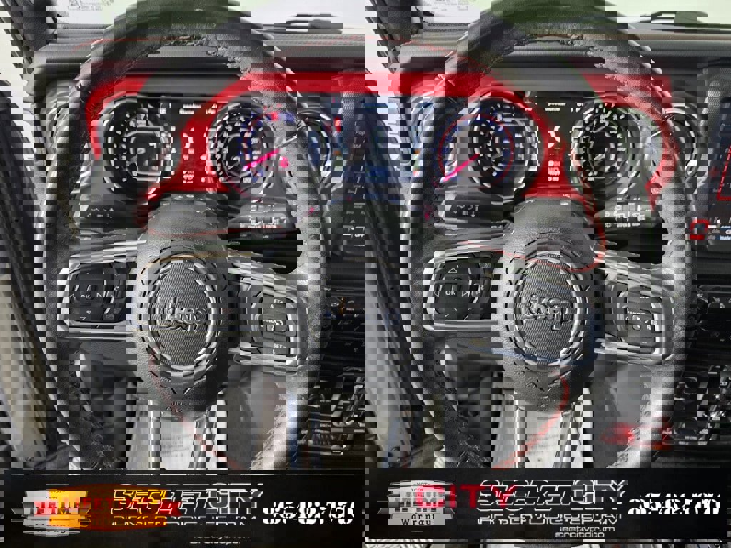 Used 2022 Jeep Wrangler Unlimited Rubicon w/ Dual Top Group image 14