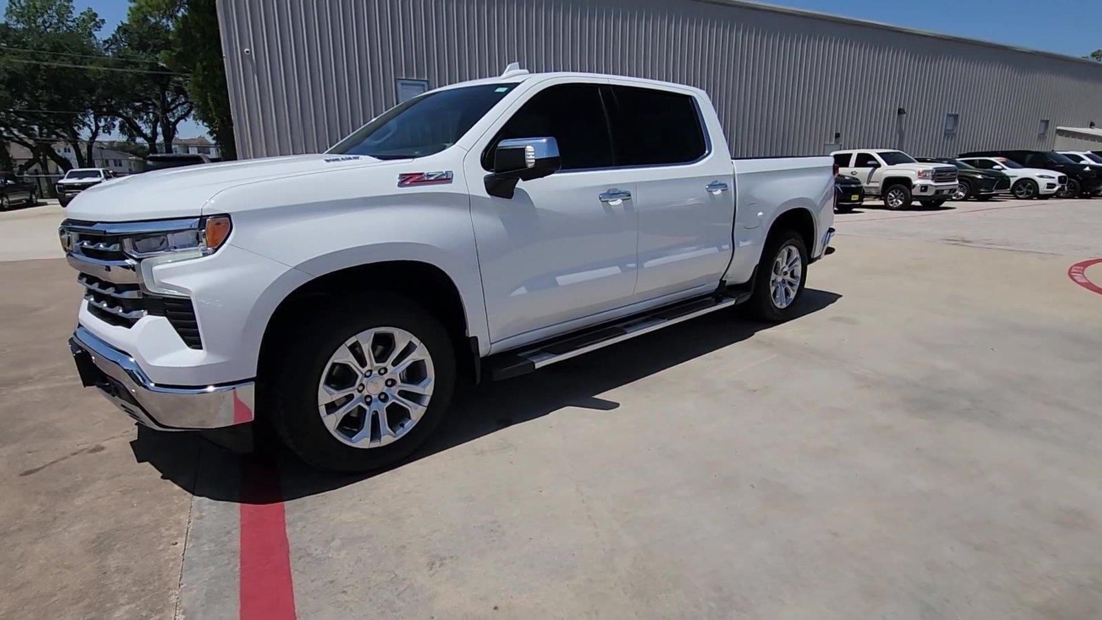 Used 2023 Chevrolet Silverado 1500 LTZ w/ Z71 Off-Road Package AWD/4WD image 4