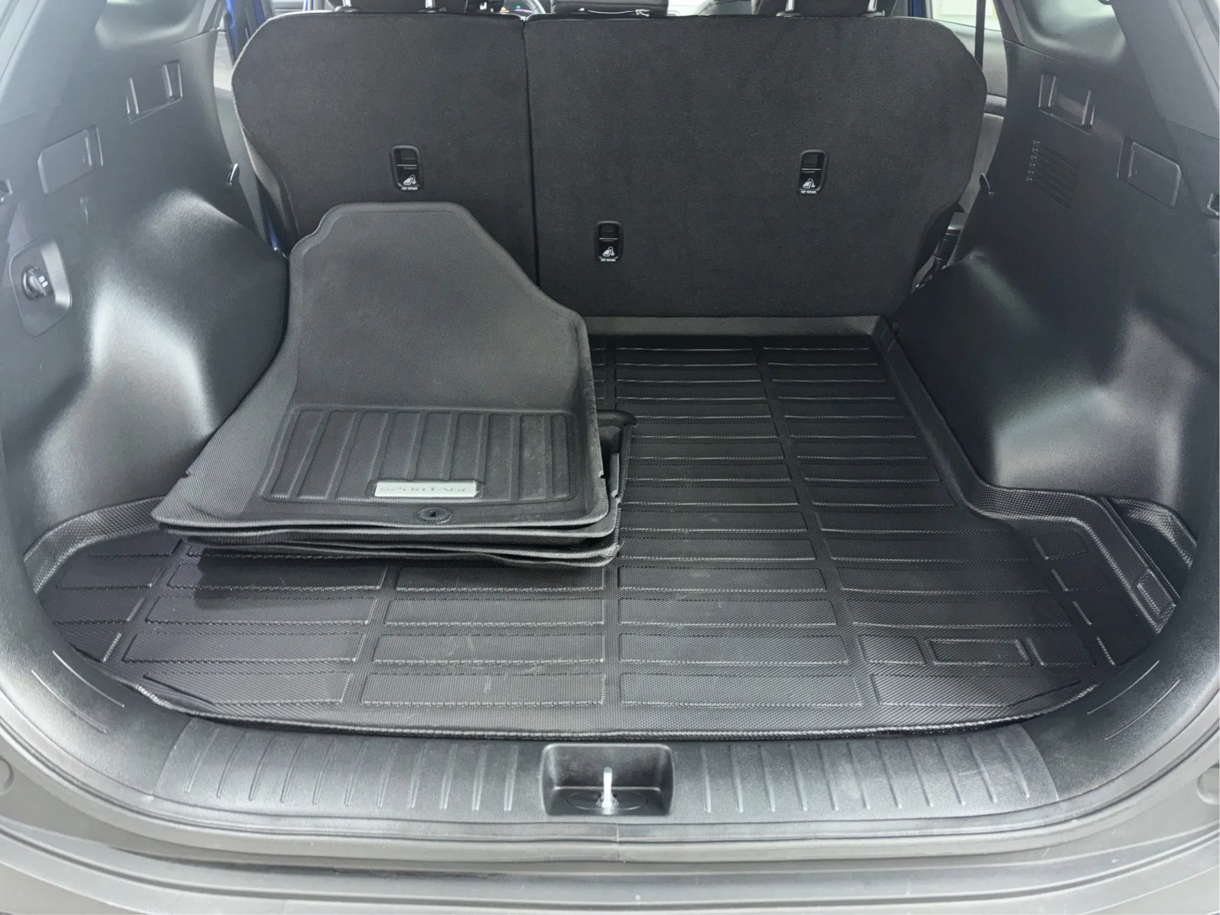 Used 2025 Kia Sportage X-Line w/ Premium Package AWD/4WD image 16