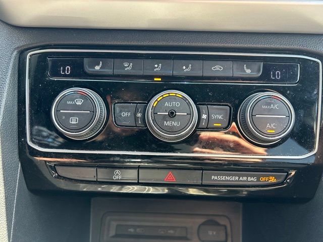 Used 2023 Volkswagen Atlas Cross Sport SE w/ Panoramic Sunroof Package FWD image 29