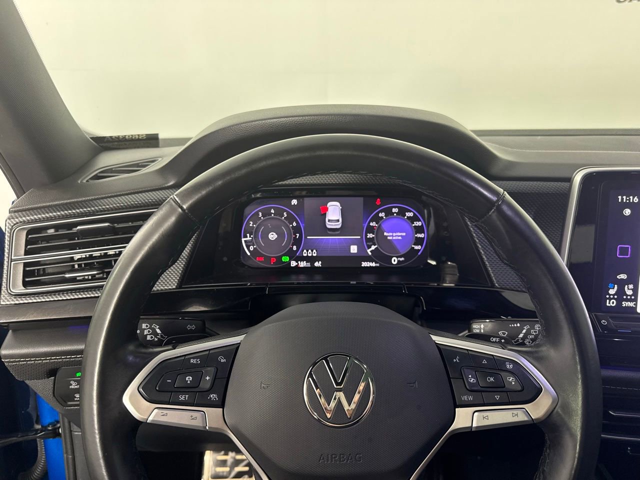 Used 2024 Volkswagen Atlas Cross Sport SEL Premium R-Line image 17