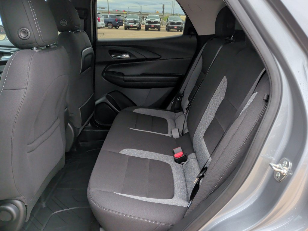 New 2026 Chevrolet TrailBlazer LS w/ LS Convenience Package FWD image 31
