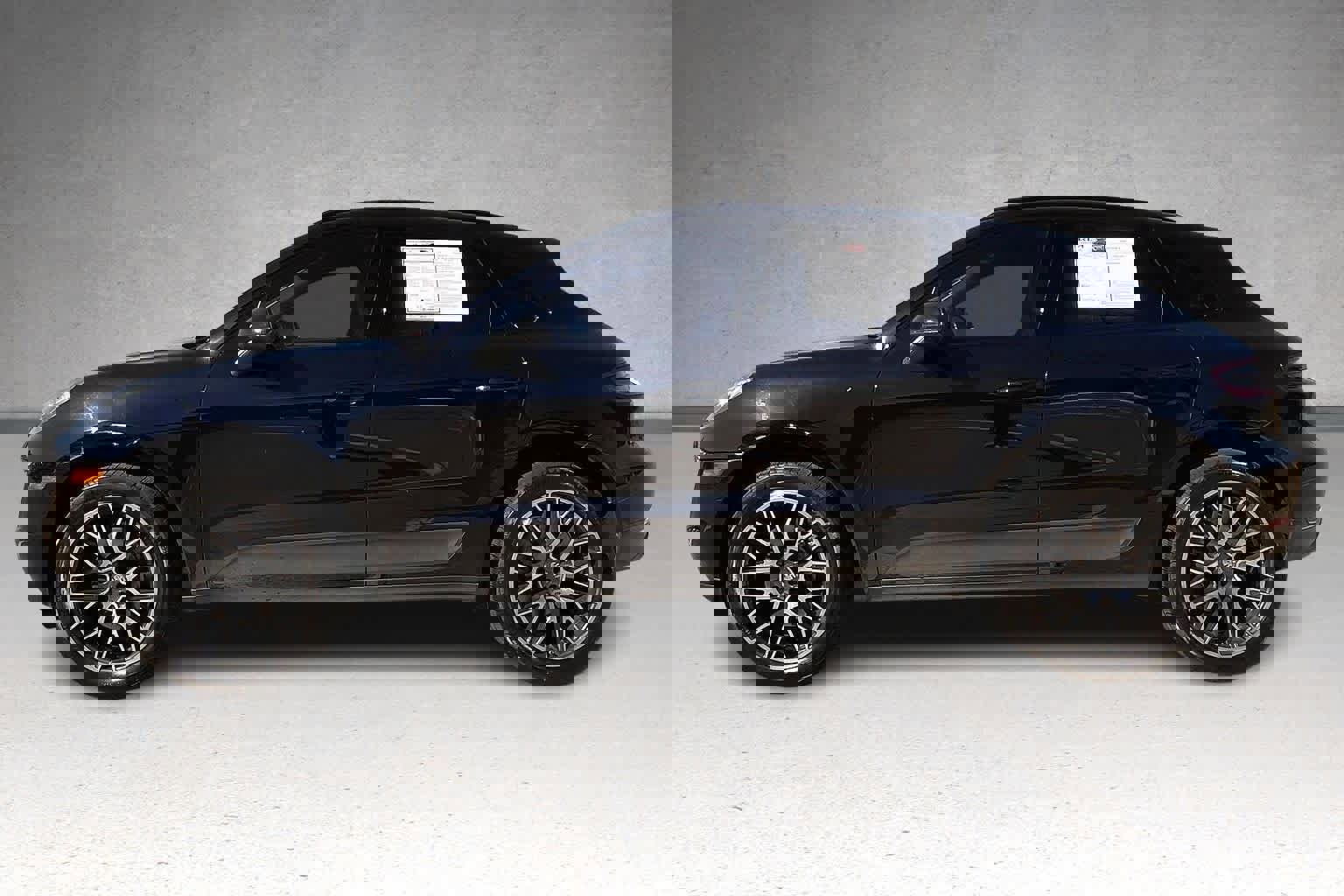 Used 2018 Porsche Macan S image 3