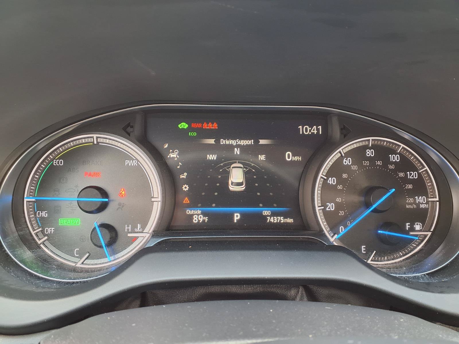 Used 2024 Toyota Venza LE AWD/4WD image 16