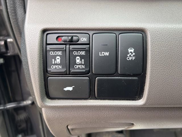Used 2016 Honda Odyssey EX-L image 21