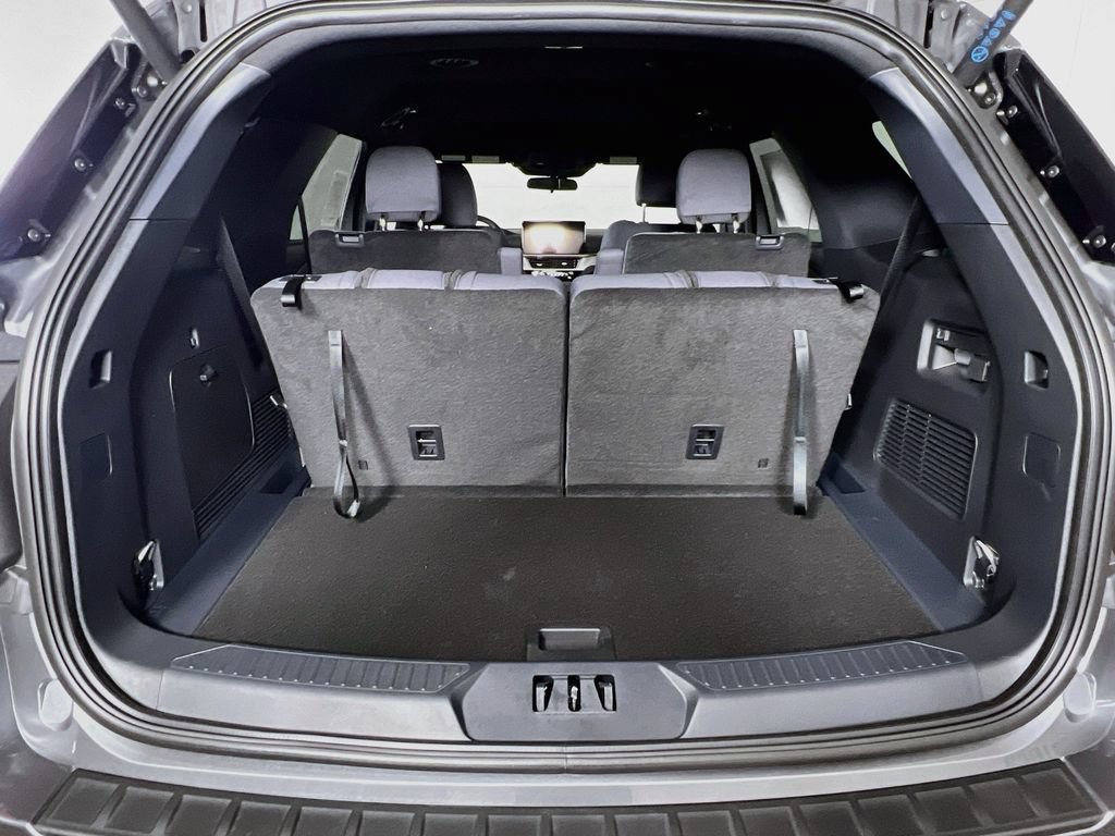 New 2027 Ford Explorer Active AWD/4WD image 14