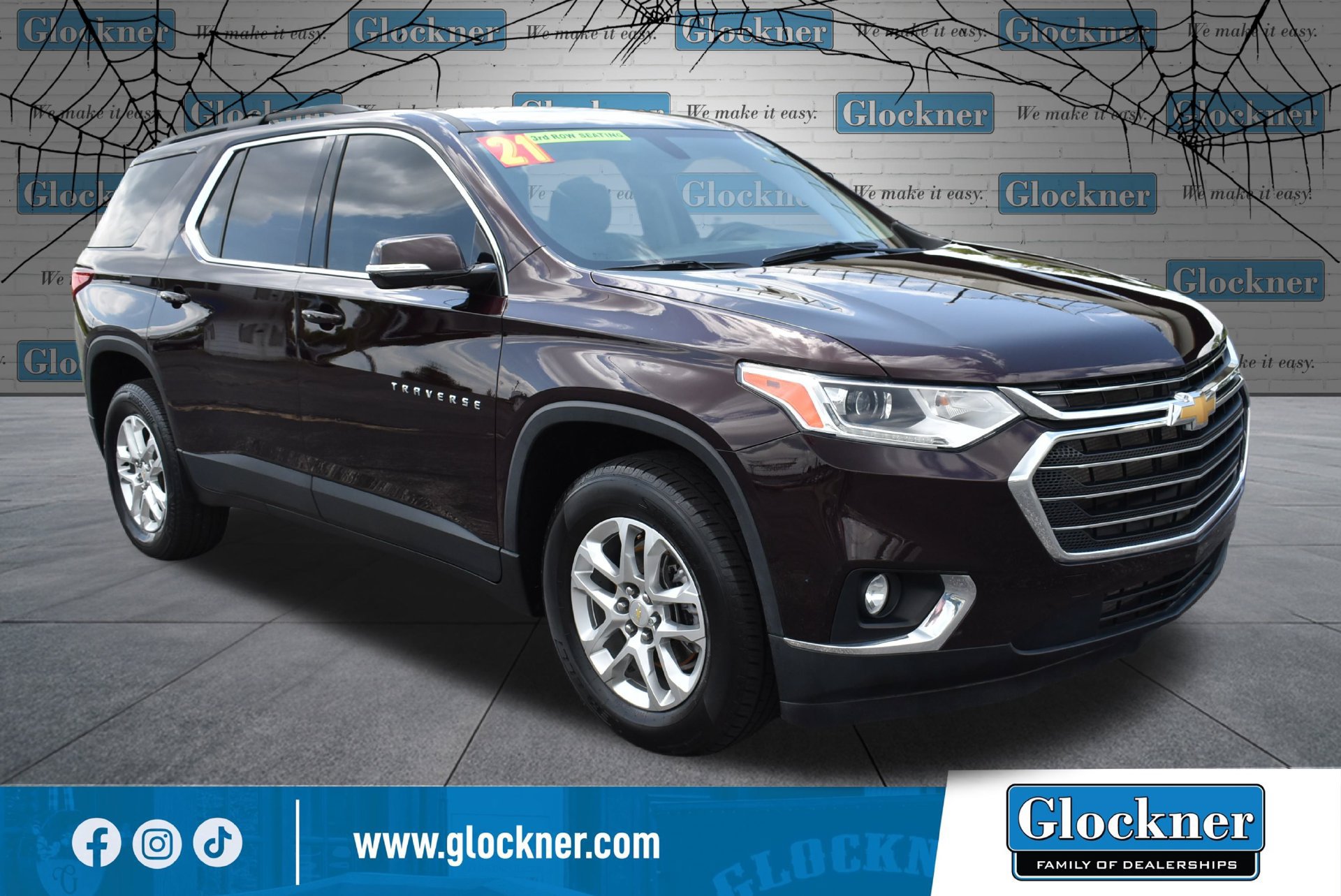 Used 2021 Chevrolet Traverse LT FWD image 3