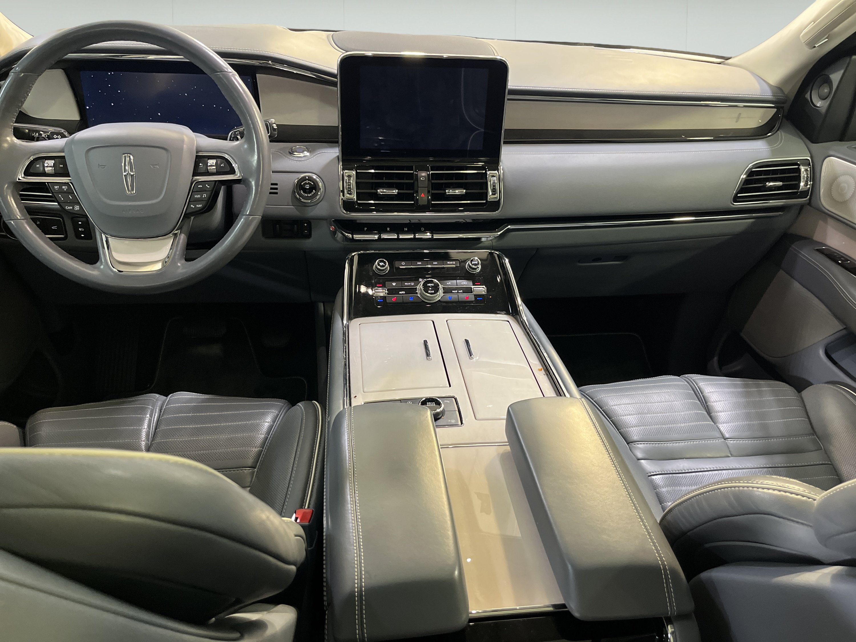 Used 2020 Lincoln Navigator Black Label AWD/4WD image 17
