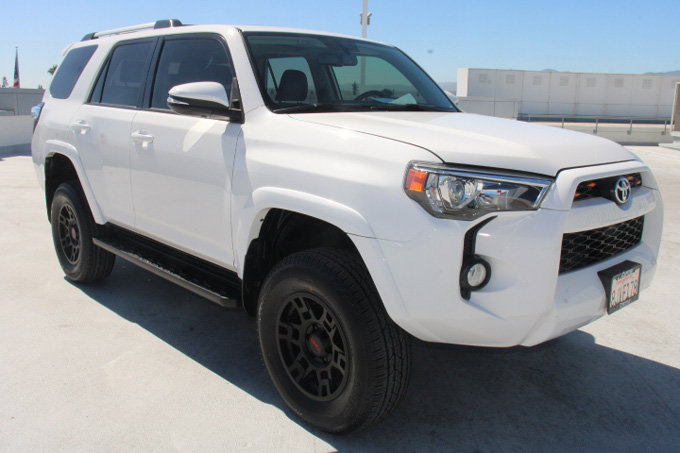 Certified 2019 Toyota 4Runner SR5 Premium AWD/4WD image 2