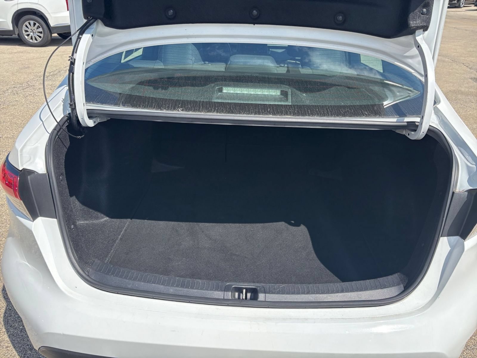 Used 2023 Toyota Corolla LE FWD image 28