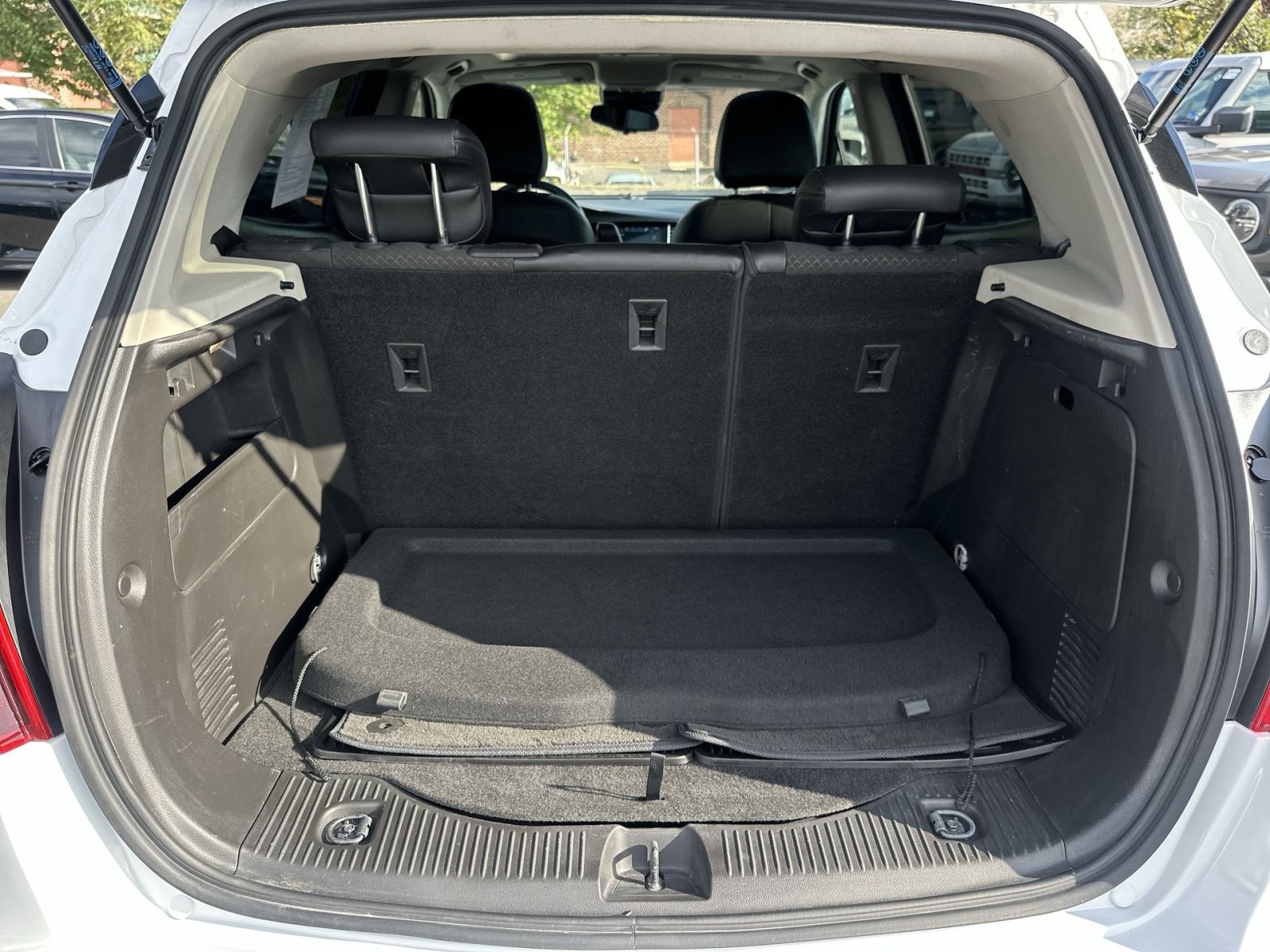 Used 2021 Buick Encore Preferred w/ Safety Package FWD image 26