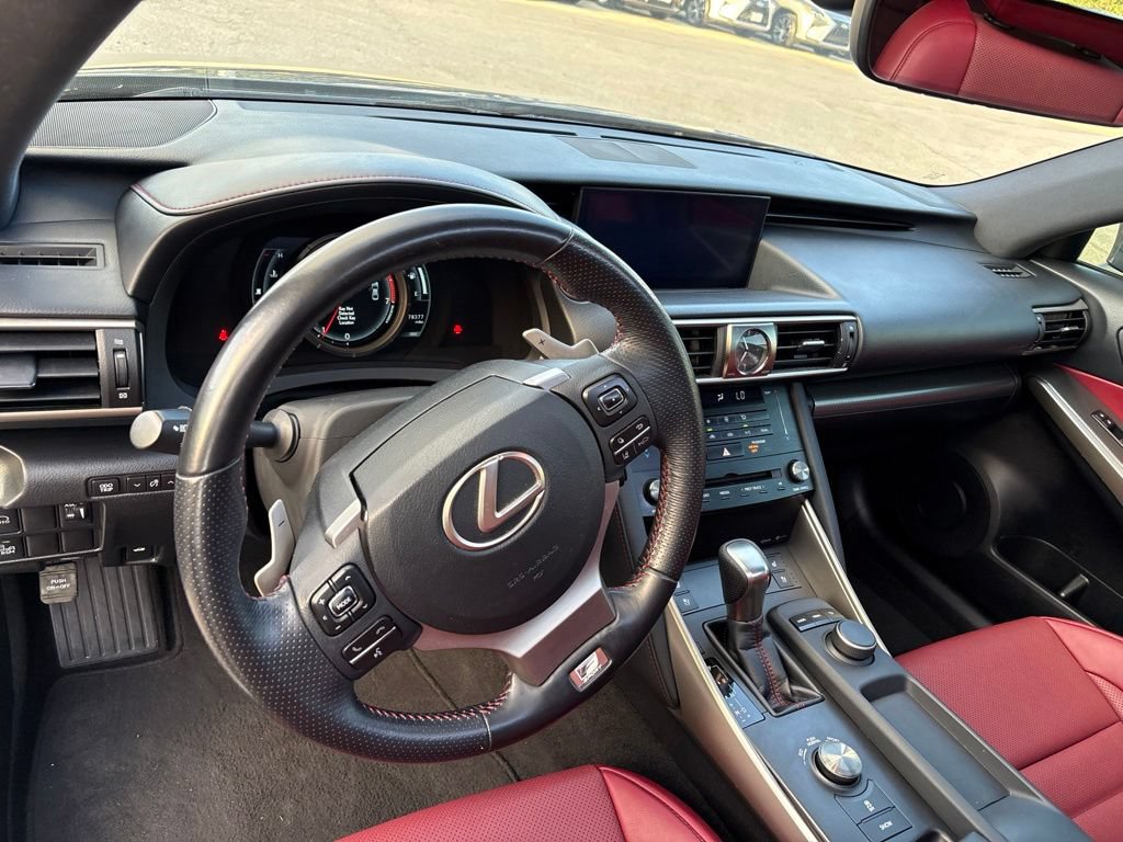 Used 2018 Lexus IS 300 F Sport w/ F Sport Package RWD image 13