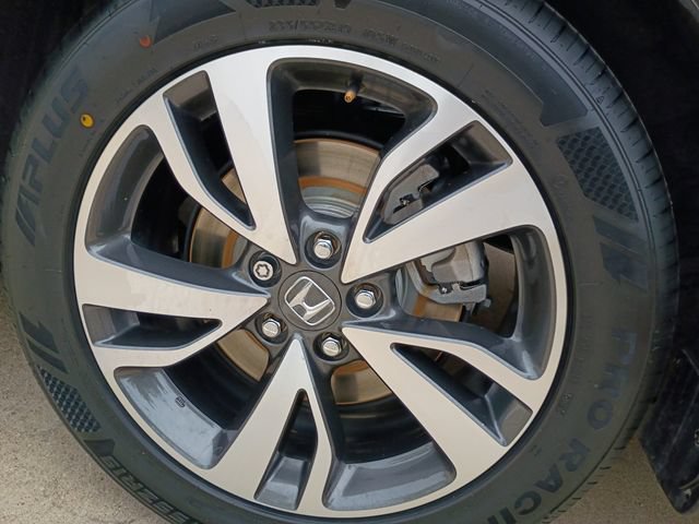Used 2023 Honda Odyssey Touring image 10