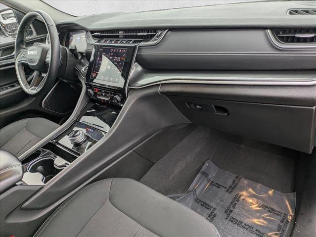 Used 2021 Jeep Grand Cherokee L Laredo w/ Luxury Tech Group I image 21