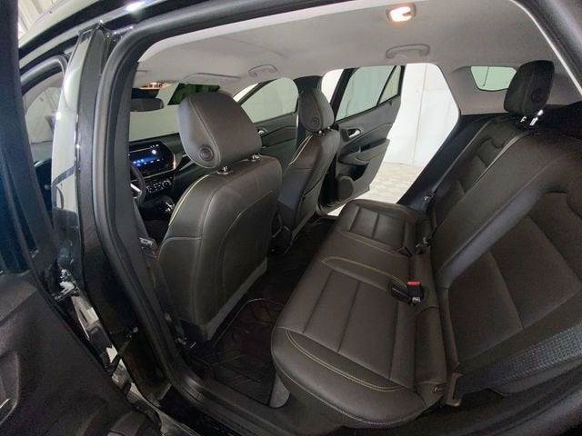 Used 2026 Chevrolet Trax ACTIV w/ Driver Confidence Package FWD image 33