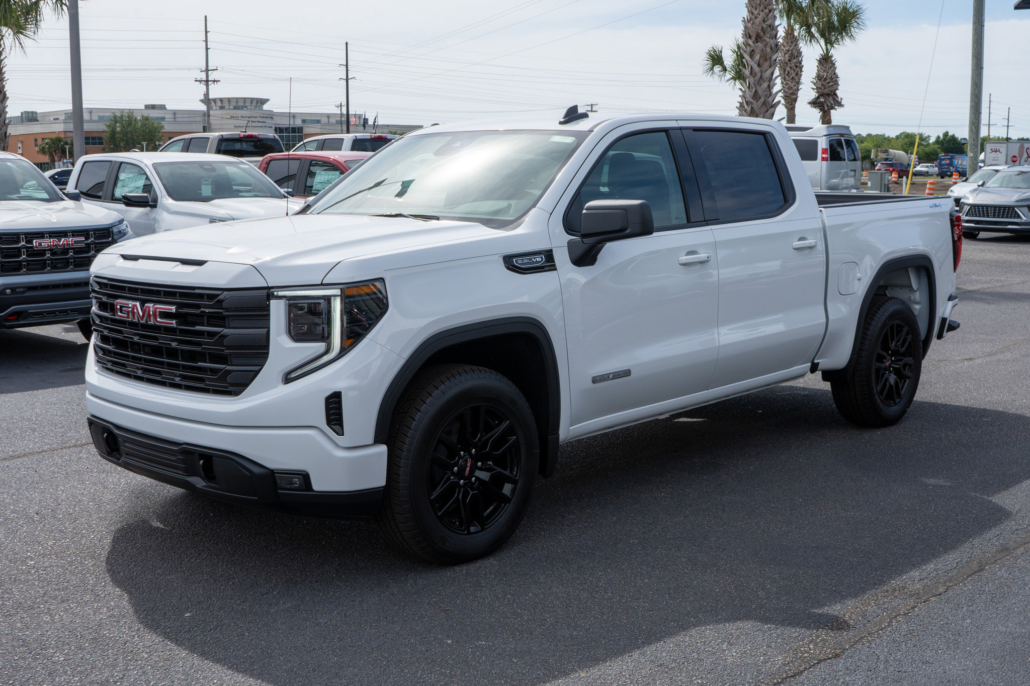 New 2026 GMC Sierra 1500 Elevation AWD/4WD image 7