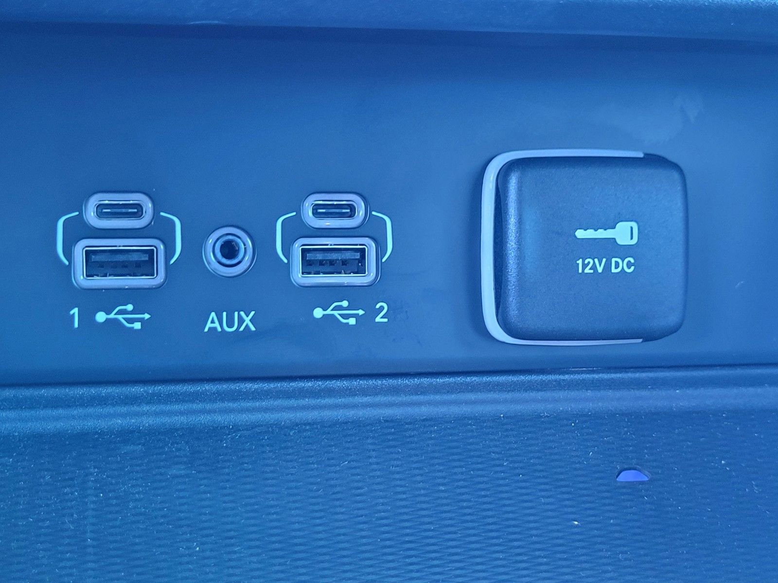 New 2025 Jeep Grand Cherokee Altitude w/ Trailer Tow Package image 19