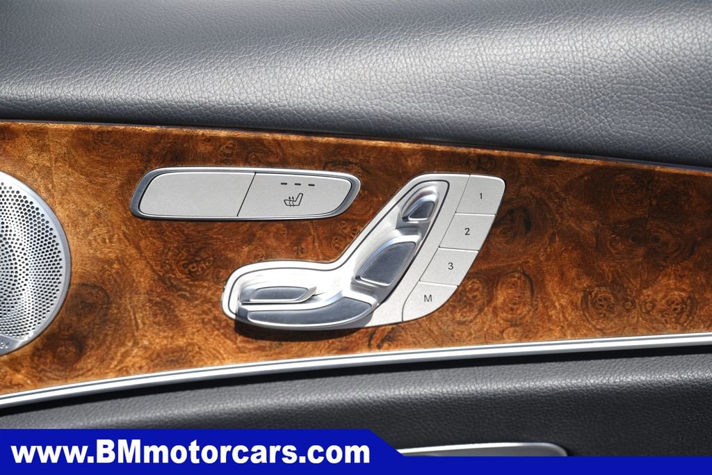 Used 2020 Mercedes-Benz E 350 4MATIC Sedan image 35