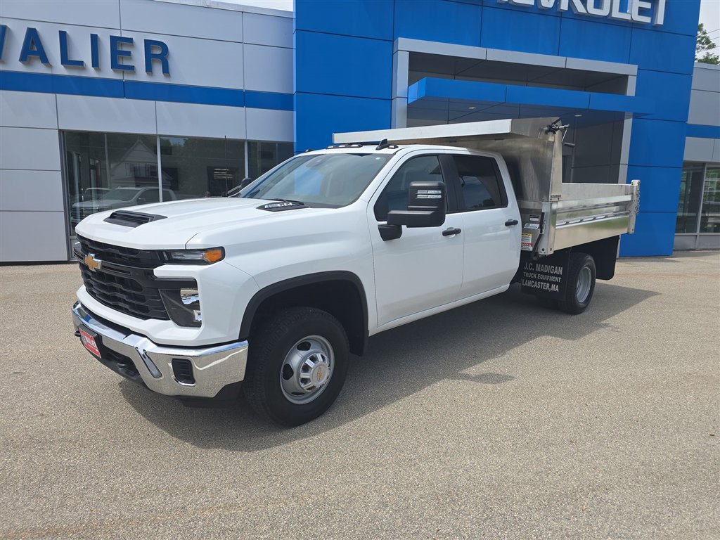 Used 2025 Chevrolet Silverado 3500 W/T w/ WT Convenience Package AWD/4WD image 1