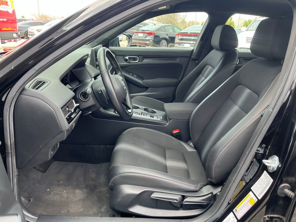 Used 2024 Honda Civic Sport image 13